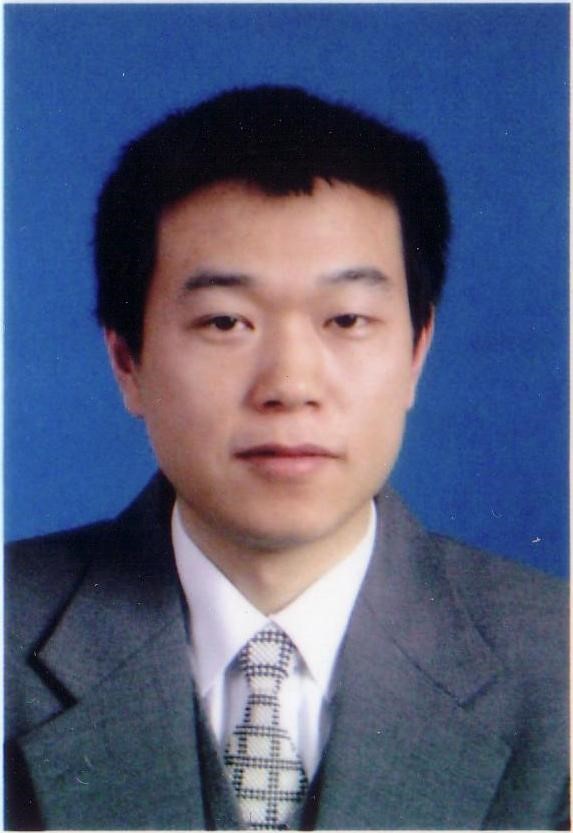 陈喆.jpg